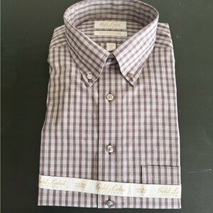 Roundtree & Yorke Burgundy Checkered Button Down Shirt
